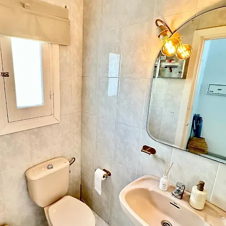 アパート Seaview In Nerja, Pool & Private Garden And Terras