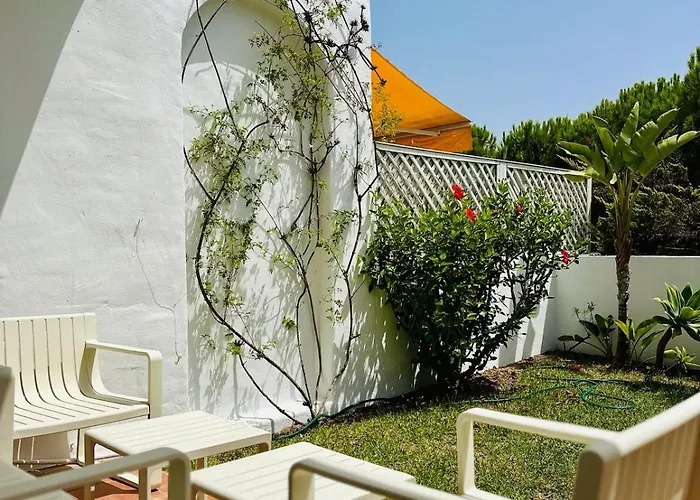 Seaview In Nerja, Pool & Private Garden And Terras *