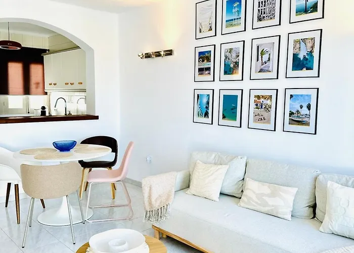 Seaview In Nerja, Pool & Private Garden And Terras アパート *