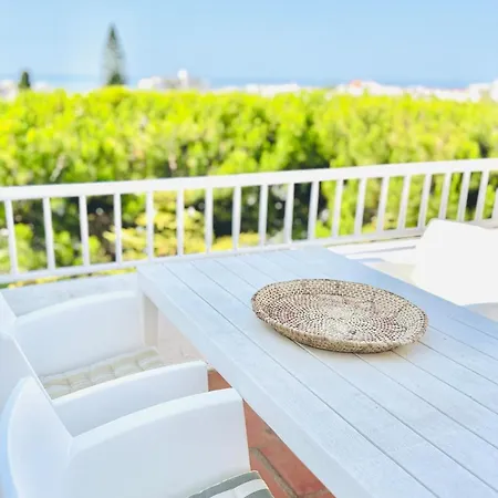 Appartement Seaview In Nerja, Pool & Private Garden And Terras Nerja
