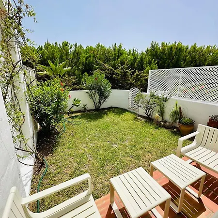 Seaview In Nerja, Pool & Private Garden And Terras Ubytování v soukromí *