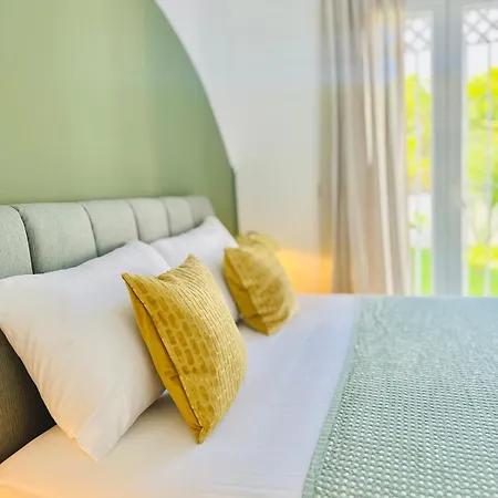Seaview In Nerja, Pool & Private Garden And Terras * Nerja