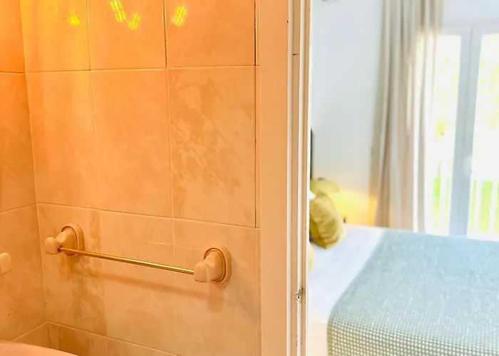 Seaview In Nerja, Pool & Private Garden And Terras Апартаменты Нерха