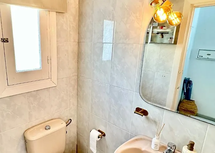 Апартаменты Seaview In Nerja, Pool & Private Garden And Terras