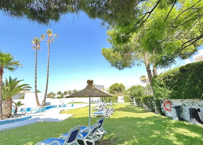 Appartement Seaview In Nerja, Pool & Private Garden And Terras Nerja