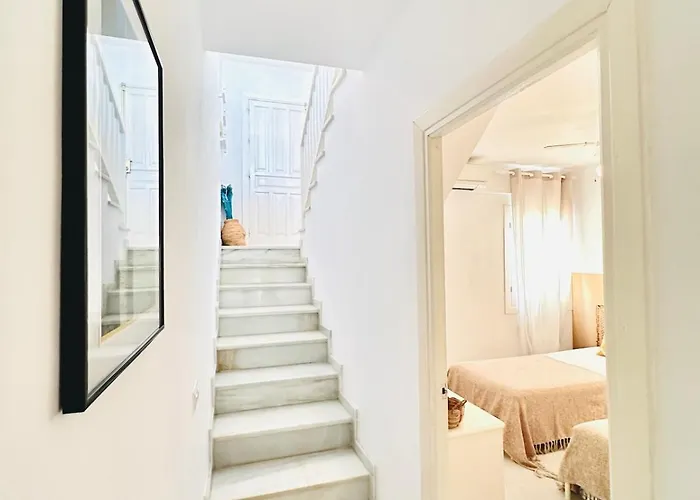 Appartement Seaview In Nerja, Pool & Private Garden And Terras